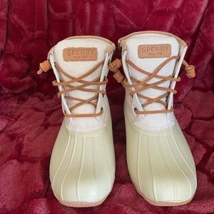 Sperry Womens size 8